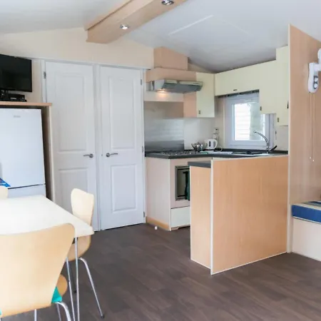 Camping Park Playa Bara - Mobile Homes By Lifestyle Holidays Holiday park Roda de Bera