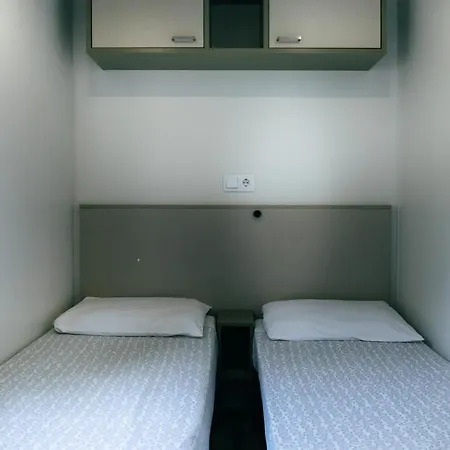 Camping Park Playa Bara - Mobile Homes By Lifestyle Holidays Feriepark Roda de Bará